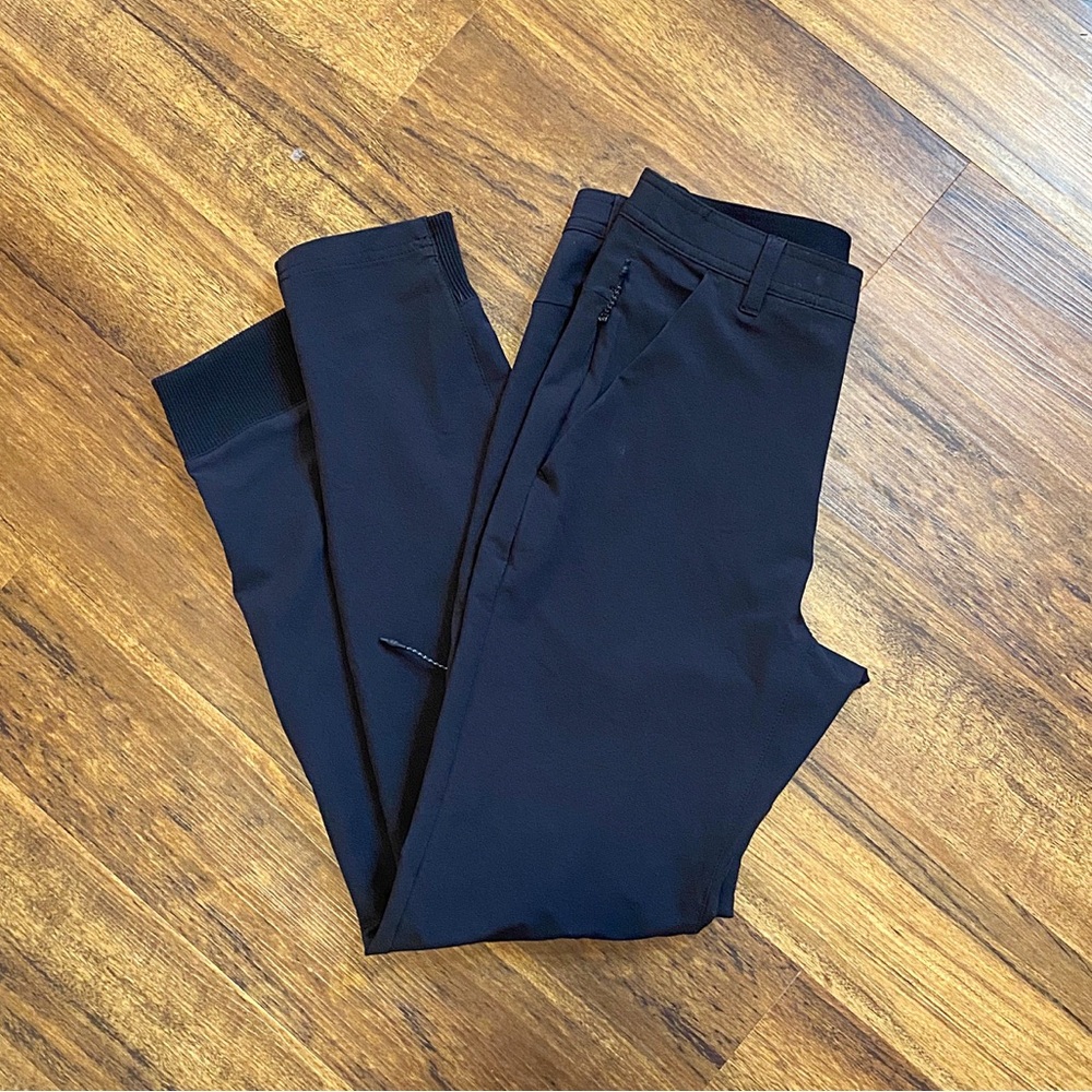 ♥️💖 Russell Black Tech Pants Men’s Size Small 28-30